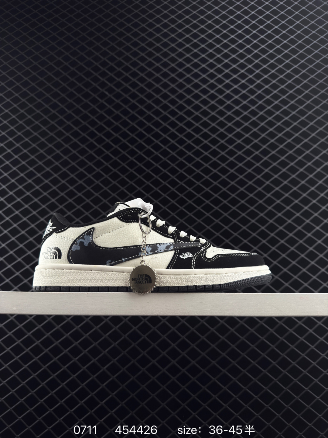 Nike Air Jordan 1 x Travis Scott Nike Air Jordan 1 x Travis Scott